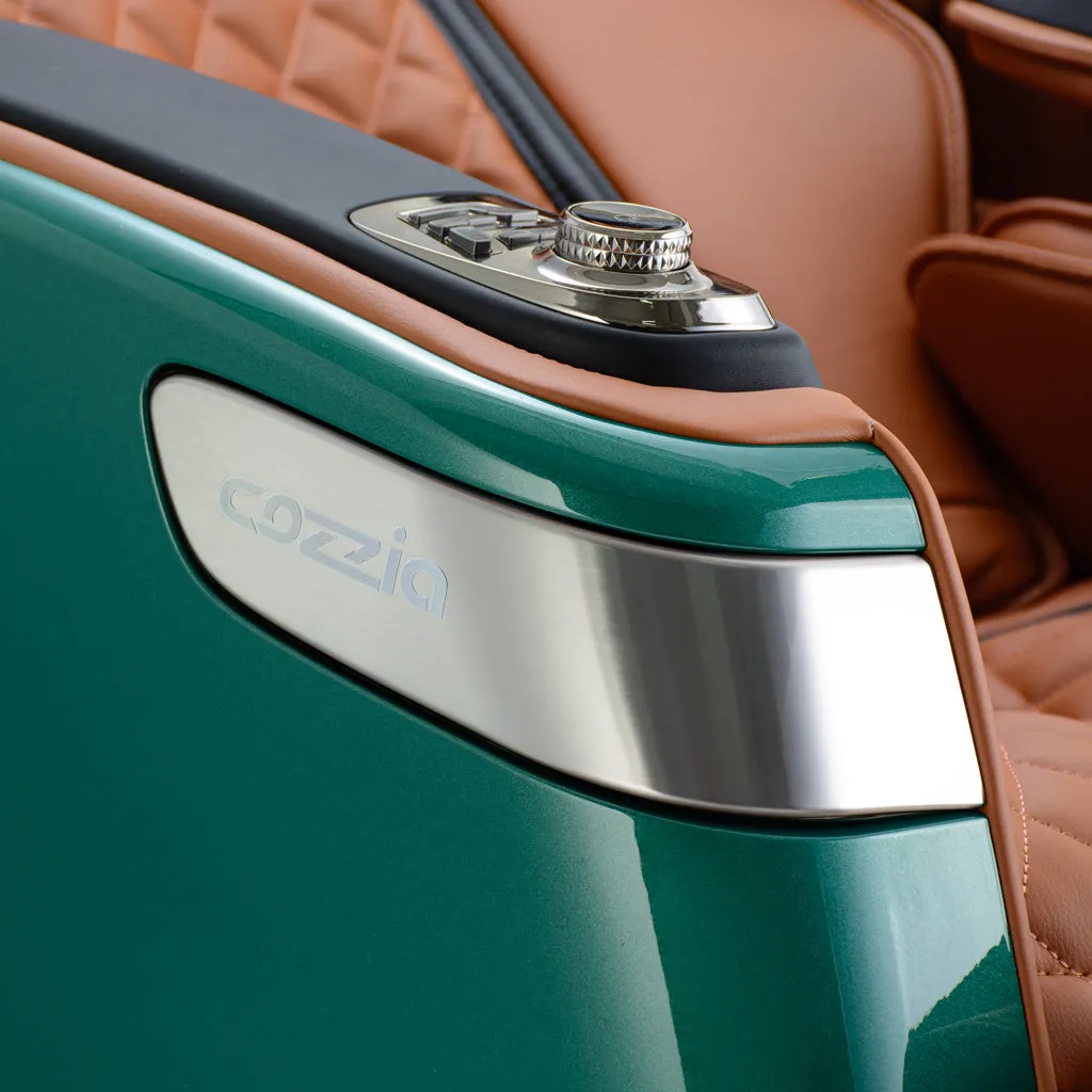 Qi™ XE Pro Massage Chair in Champagne