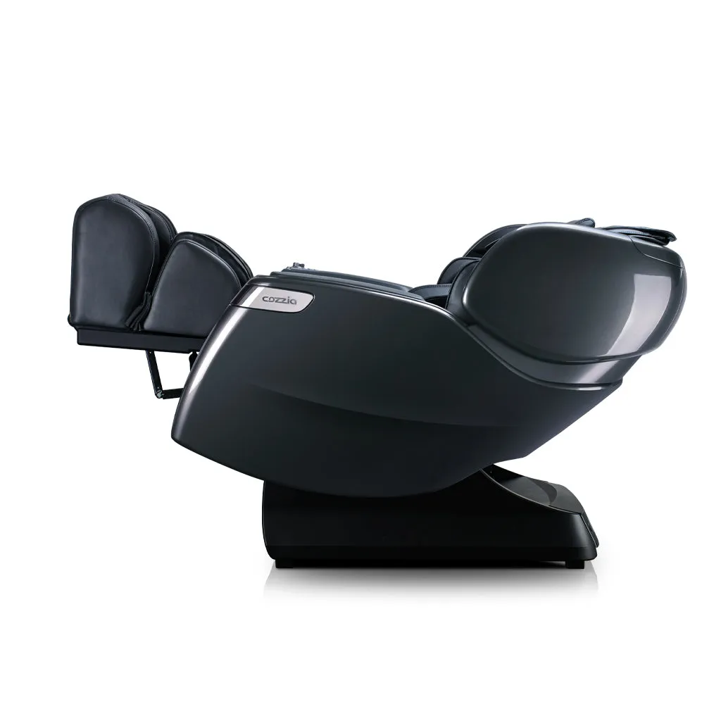 Qi™ XE Pro Massage Chair in Champagne